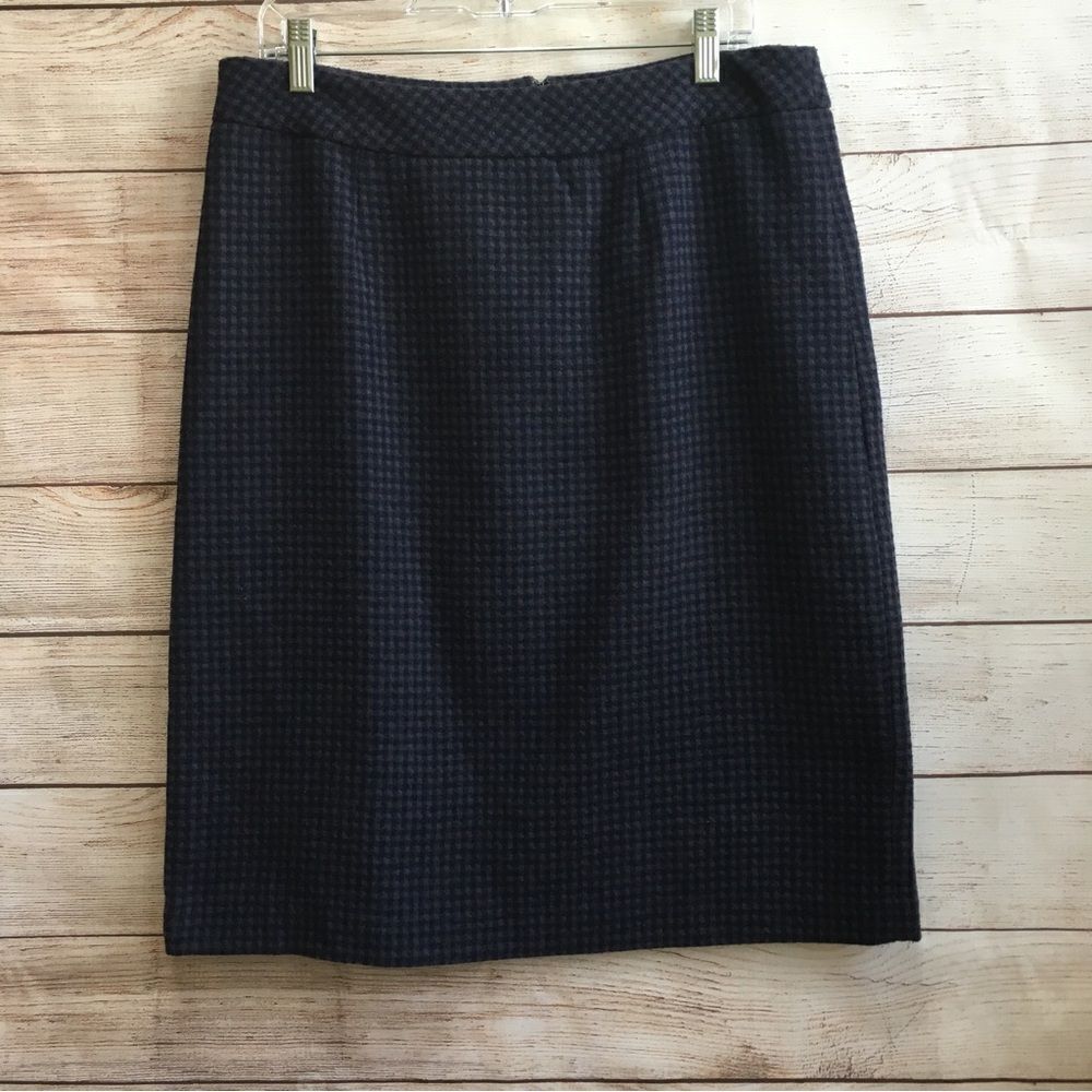 CHADWICKS WOOL PENCIL SKIRT IN PURPLE AND‎ GRAY CHECKS
